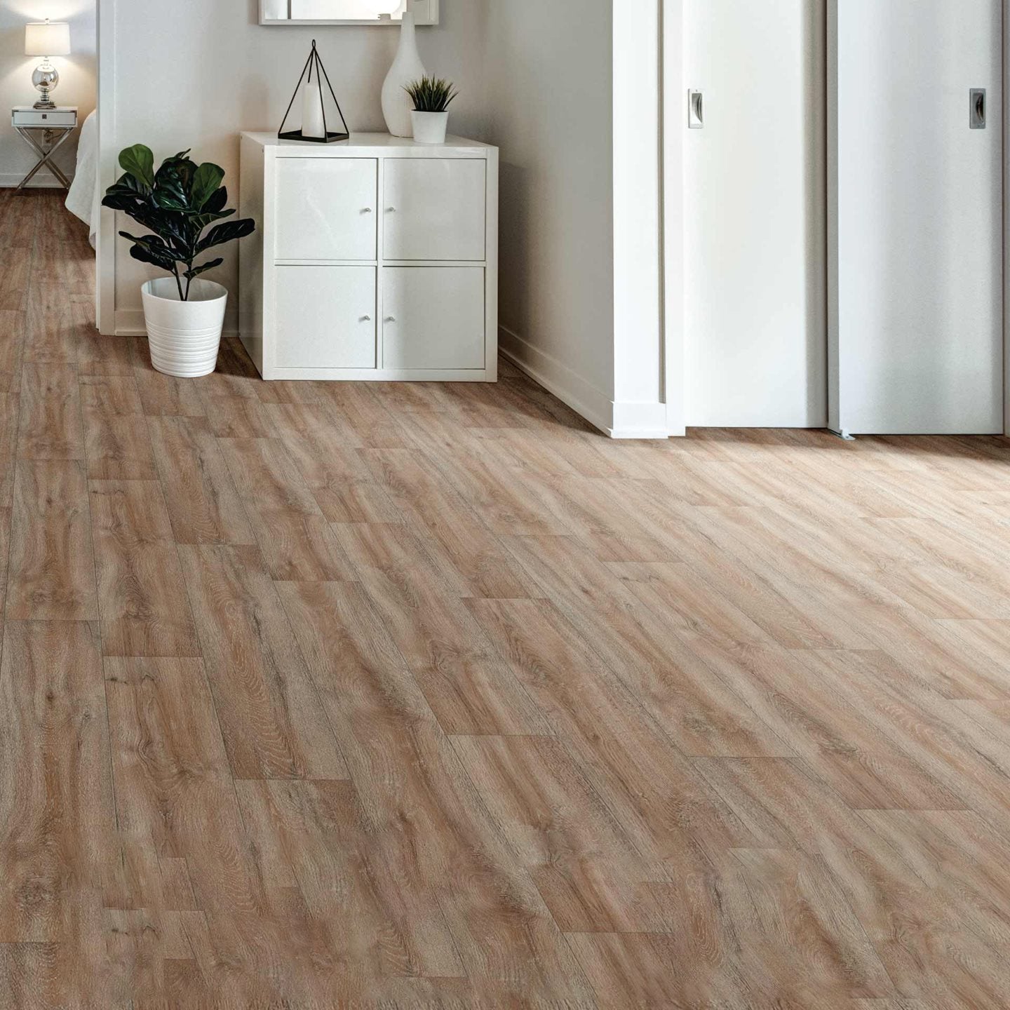 CustomPro-Luxury Sheet-Tarkett-White Oak Weathered-KNB Mills